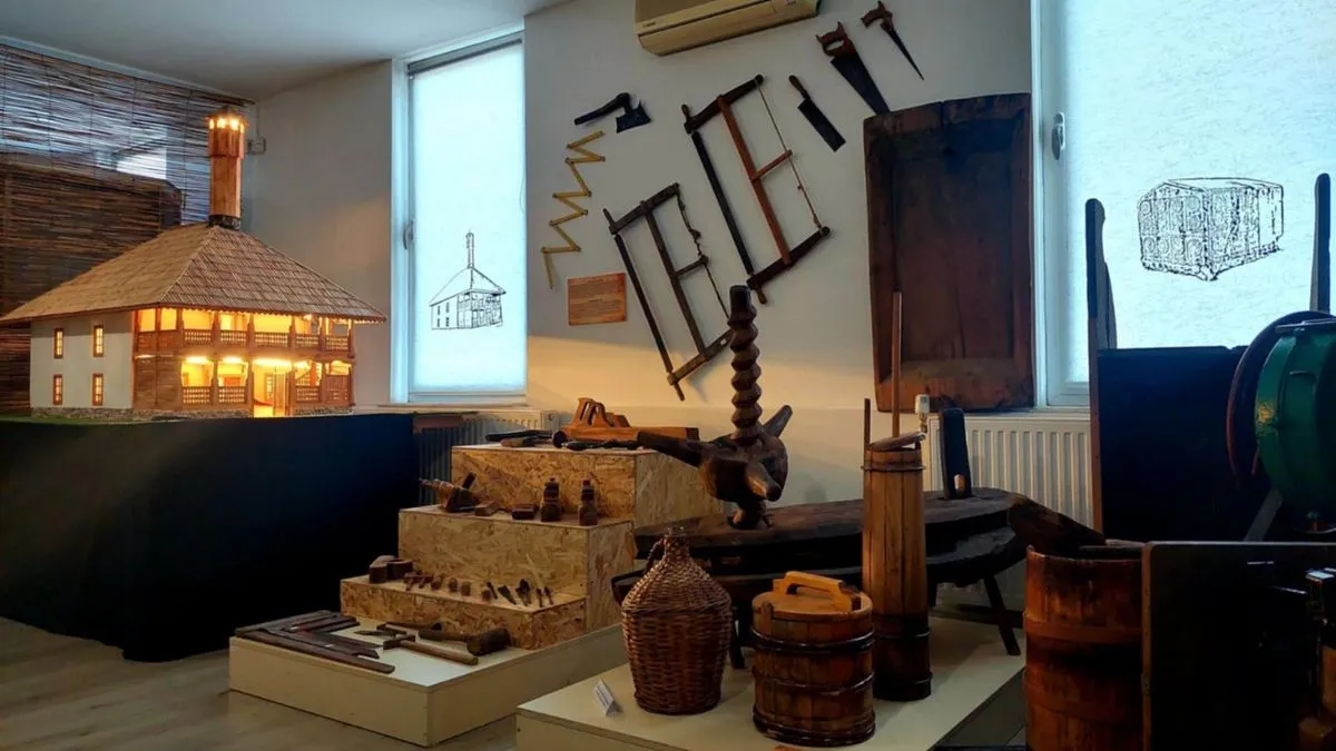 'Podsjetimo se vrijednosti ZAVNOBiH-a i nastojmo ih živjeti u svakodnevici kroz međusobno poštovanje, solidarnost i odgovornu brigu za zajedničko dobro.'