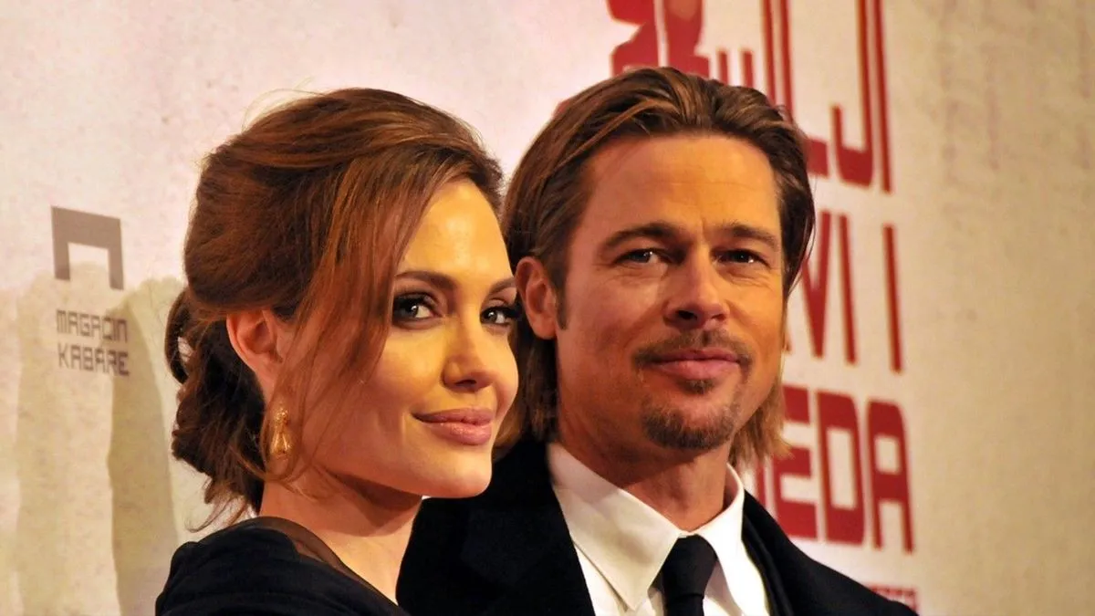 Brad Pitt je tužio bivšu suprugu Angelinu Jolie za 35 miliona dolara odštete u sklopu spora oko Château Miravala, njihove bivše francuske vinarije, piše People.