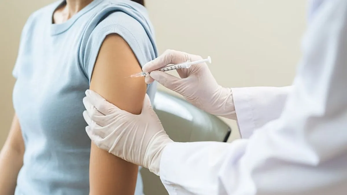 Svi osiguranici dužni su imati zdravstvenu knjižicu te odgovarajući dokument, koji dokazuje da pripadaju nekoj od navedenih kategorija - naveli su iz JUDZKS