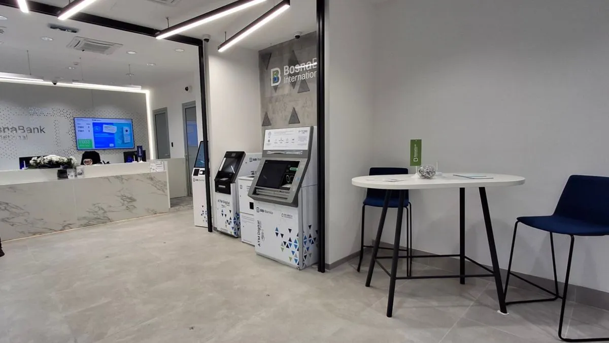 U novoj podružnici dostupan je i 24/7 Digital Smart multifunkcionalni bankomat