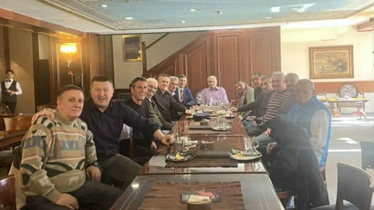 Članovi našeg Udruženja večeras će biti dio armije navijača, kako na zeničkom Bilinom polju, tako i pored TV ekrana. 