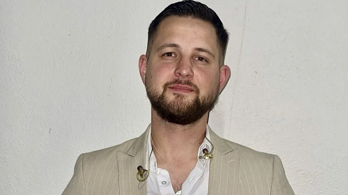 'Mali, imam pjesmu za tebe': Kako je Halid povjerio svoj hit mladom pjevaču Benjaminu