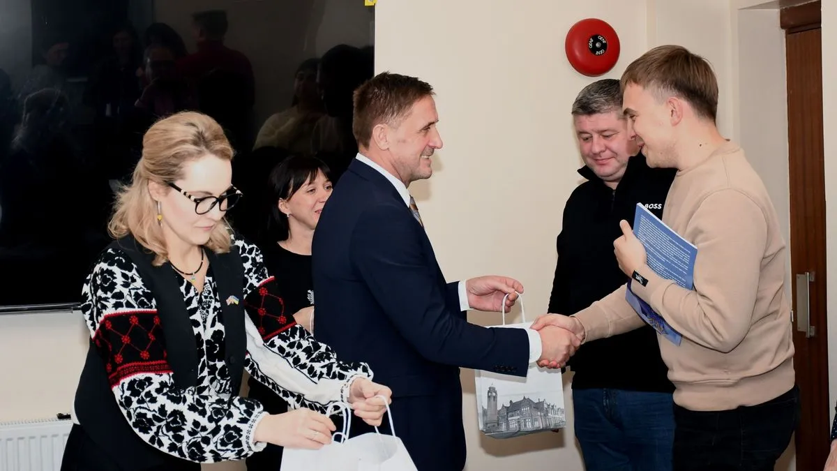 Tokom posjete, delegacija je upoznata s aktivnostima i programima Bosanske kuće, uključujući širok spektar usluga namijenjenih ukrajinskoj zajednici.