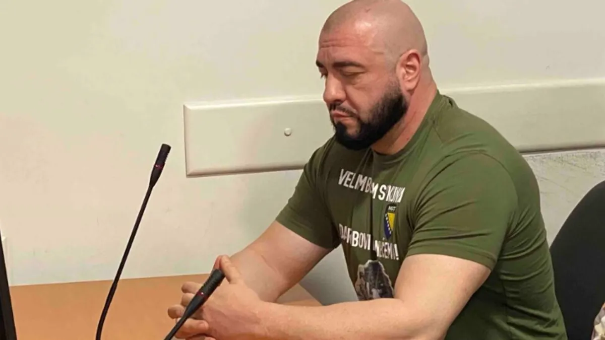 Kada su u pitanju žalbe odbrane optuženih upućene protiv navedene Presude, predloženo je da se iste, po svim žalbenim osnovama, odbiju kao neosnovane