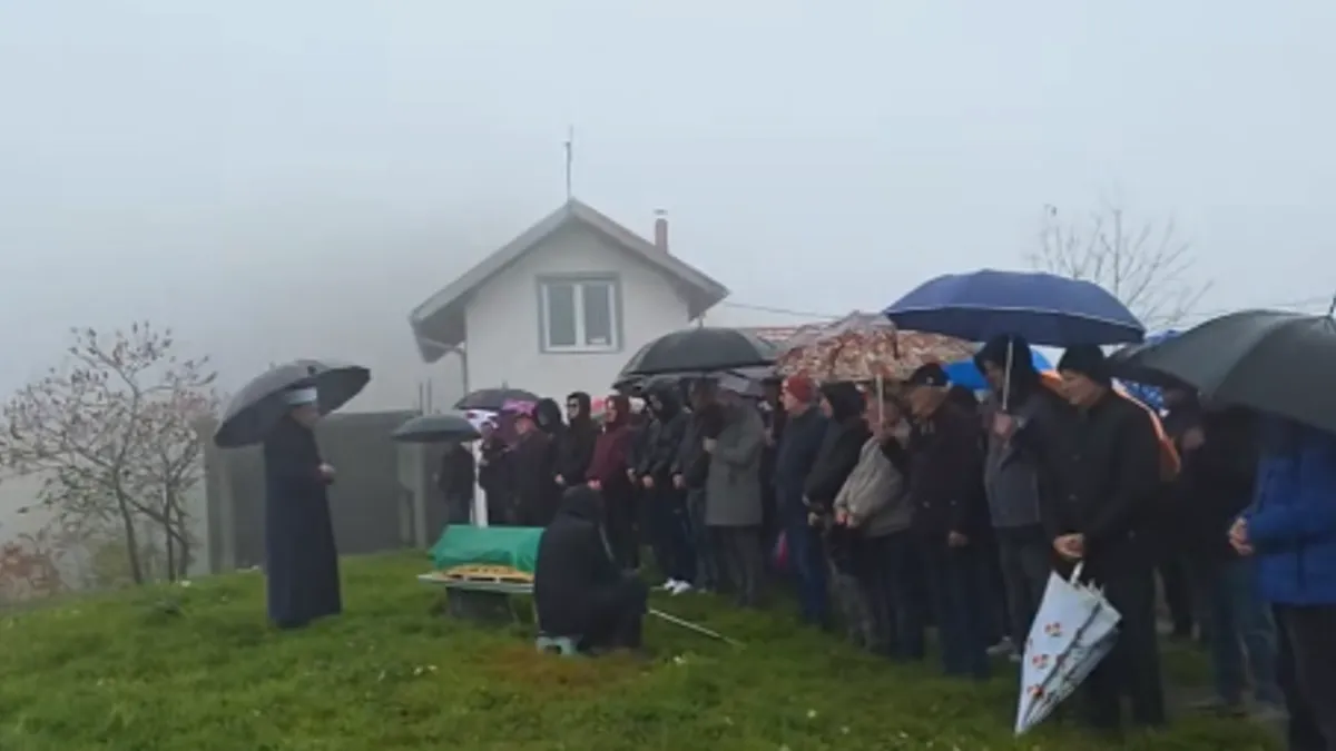 Abdulahović je dodao i o Havi: 'Njen život je bio pun iskušenja. To je jedna čestita žena, čestita vjernica.'