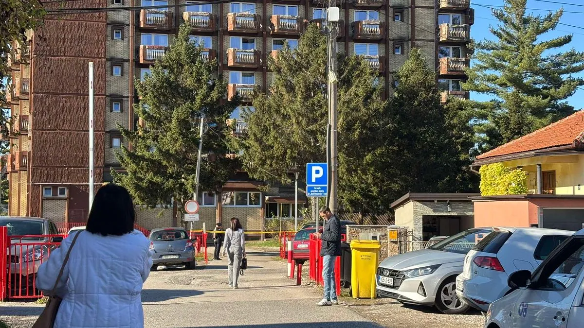 Kako saznajemo, prije nekoliko minuta od teških povreda je preminula još jedna osoba, čime je broj stradalih porastao na 12.