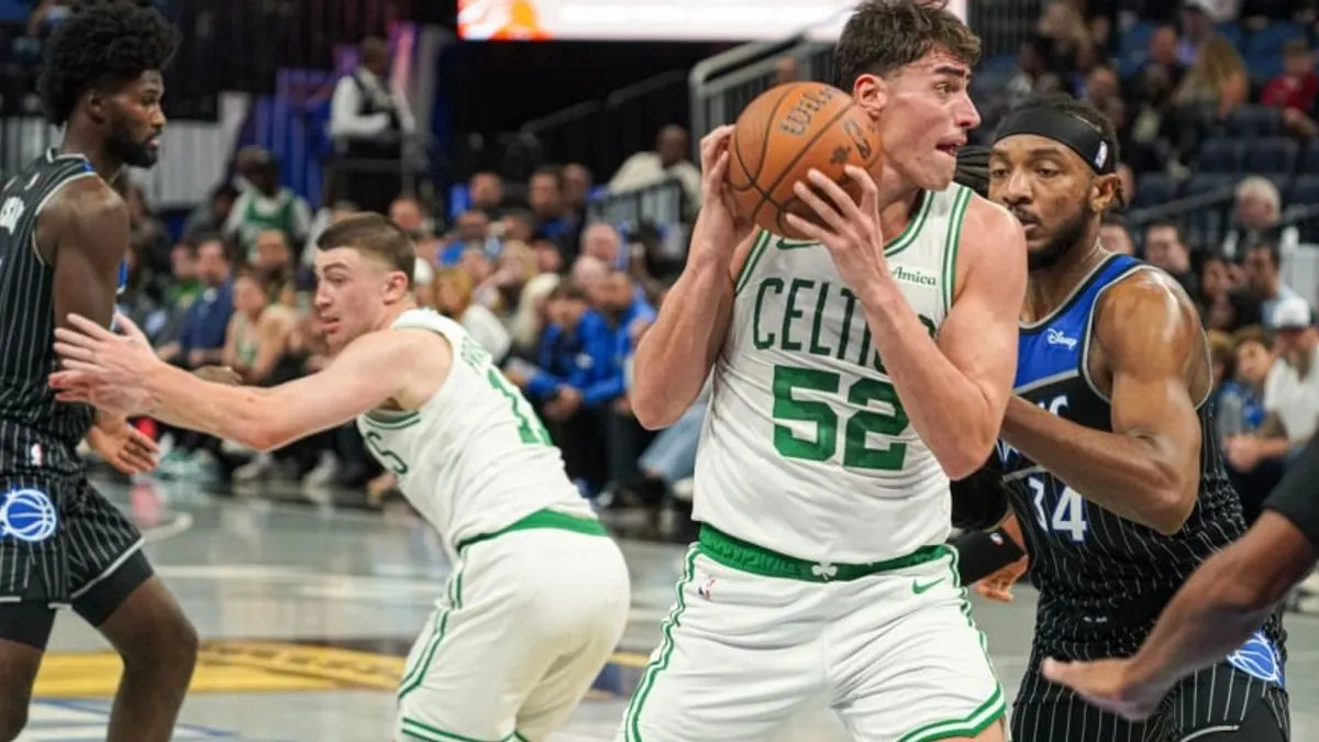 Košarkaši Boston Celtica su noćas u Orlandu savladali Orlando Magic 111:107