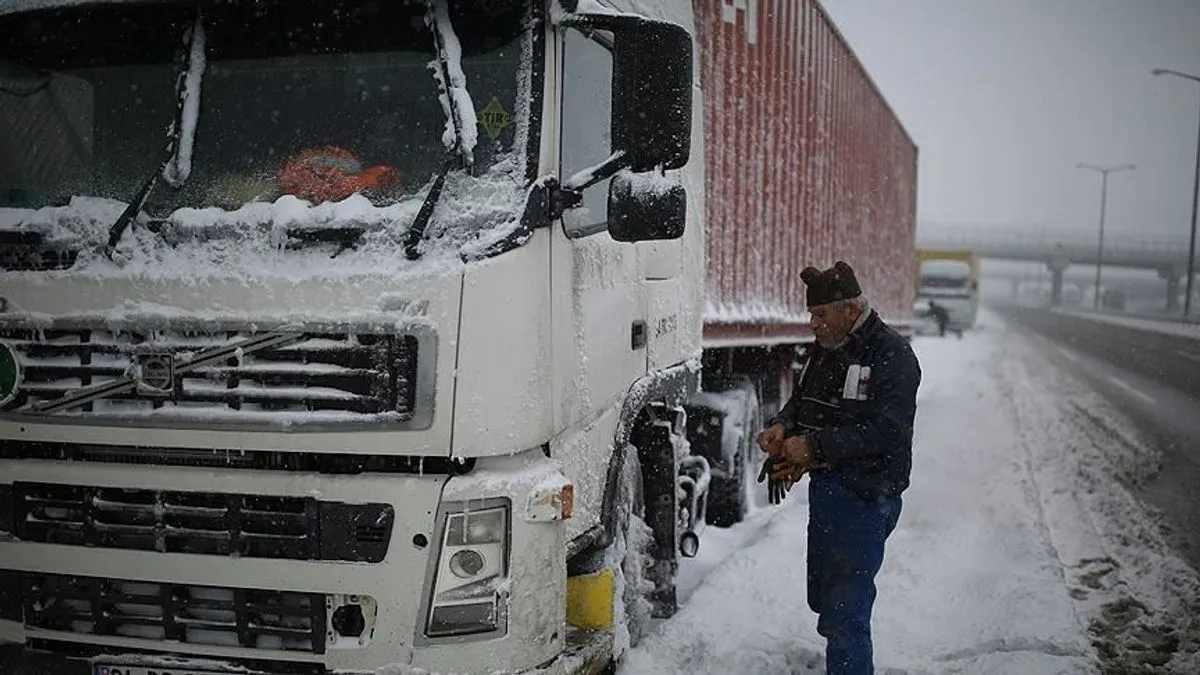 Vozite oprezno! Na granicama se očekuju velike gužve