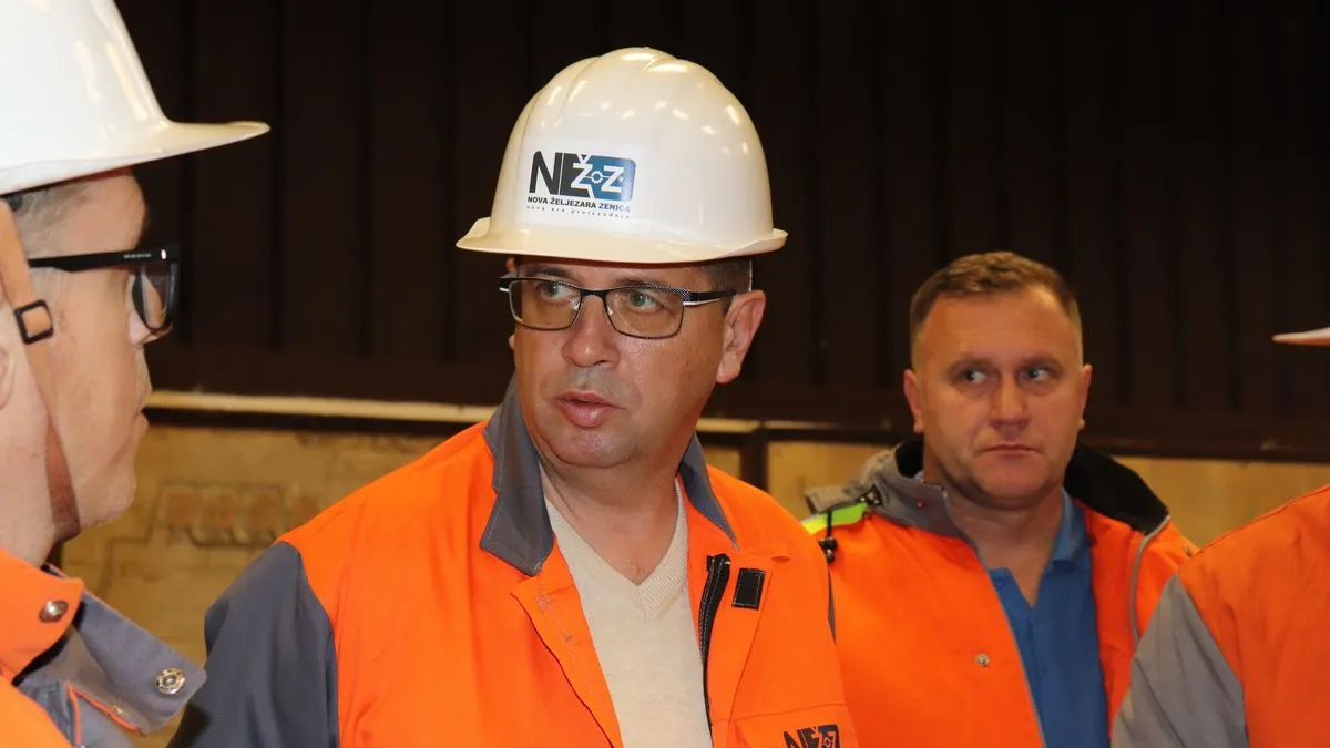 U Zenici je jučer održana zvanična primopredaja upravljanja fabrikom čelika, čime je i formalno okončan proces preuzimanja koji je zaključen 30. oktobra 2025. godine.