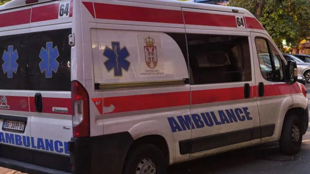 Na lice mjesta je izašla ekipa hitne pomoći, koja ju je odmah prevezla u bolnicu.