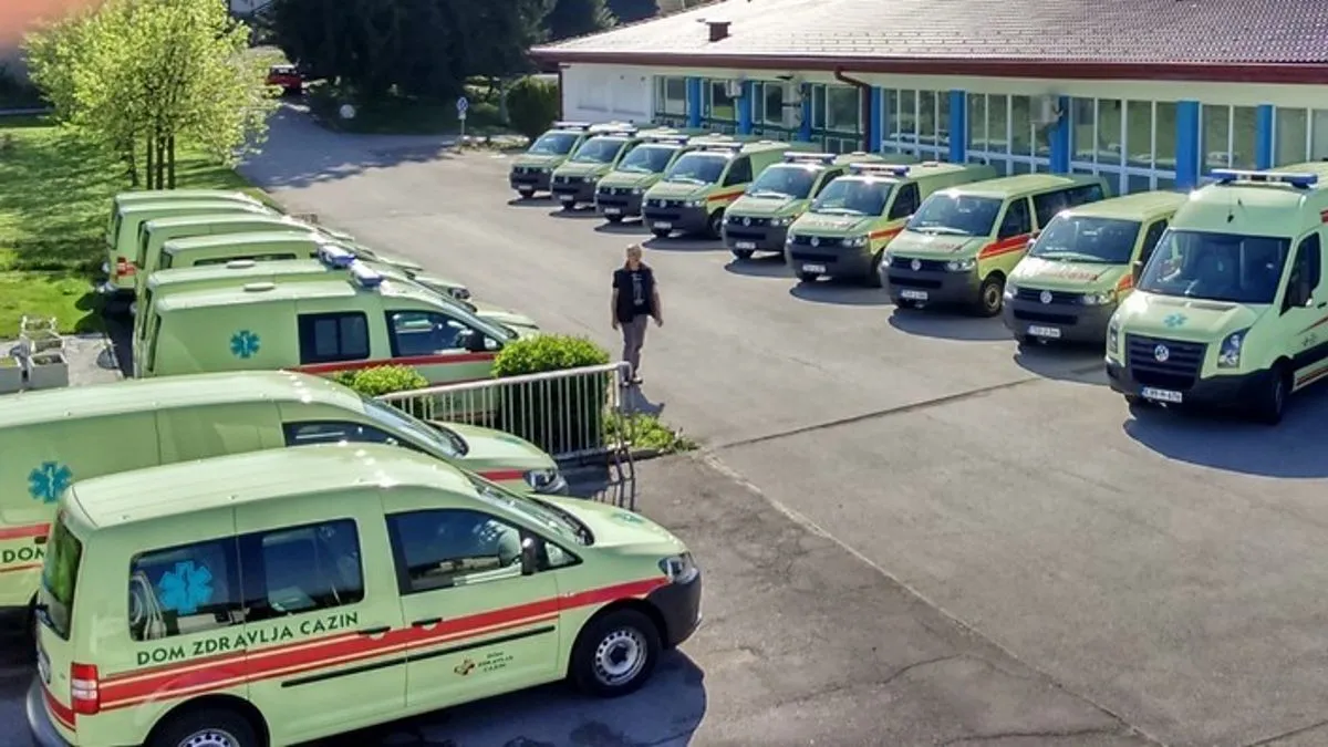 Babić je sam izveo kompletan postupak, prateći svaki detalj sa preciznošću koja rijetko kad može biti viđena.