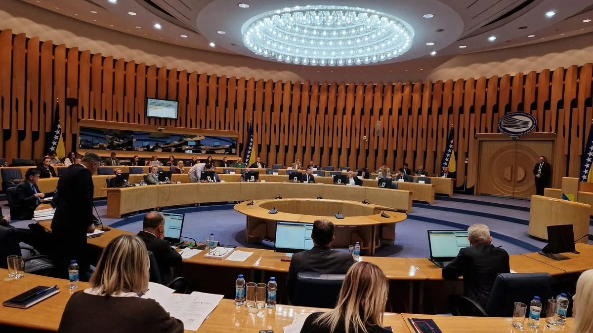 Hitna sjednica koja odlučuje o sudbini Budžeta i radnim mjestima u OS BiH