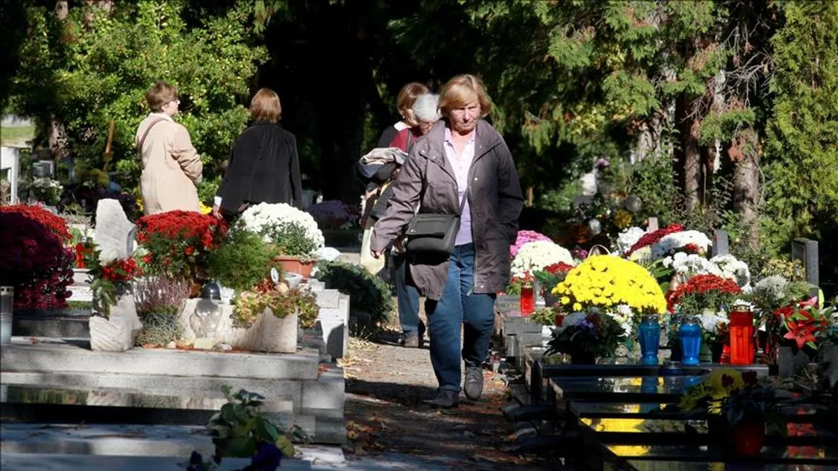 Svaki njegov odlazak na groblje bio je pokušaj da osjeti blizinu koja mu je nedostajala