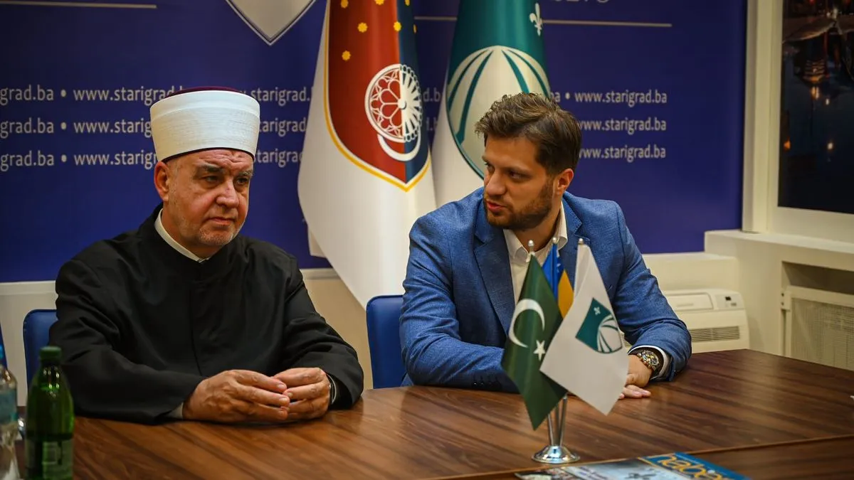 Isa-begova zavija, podignuta prije 1462. godine, bila je jedno od najstarijih duhovnih i humanitarnih središta Sarajeva...