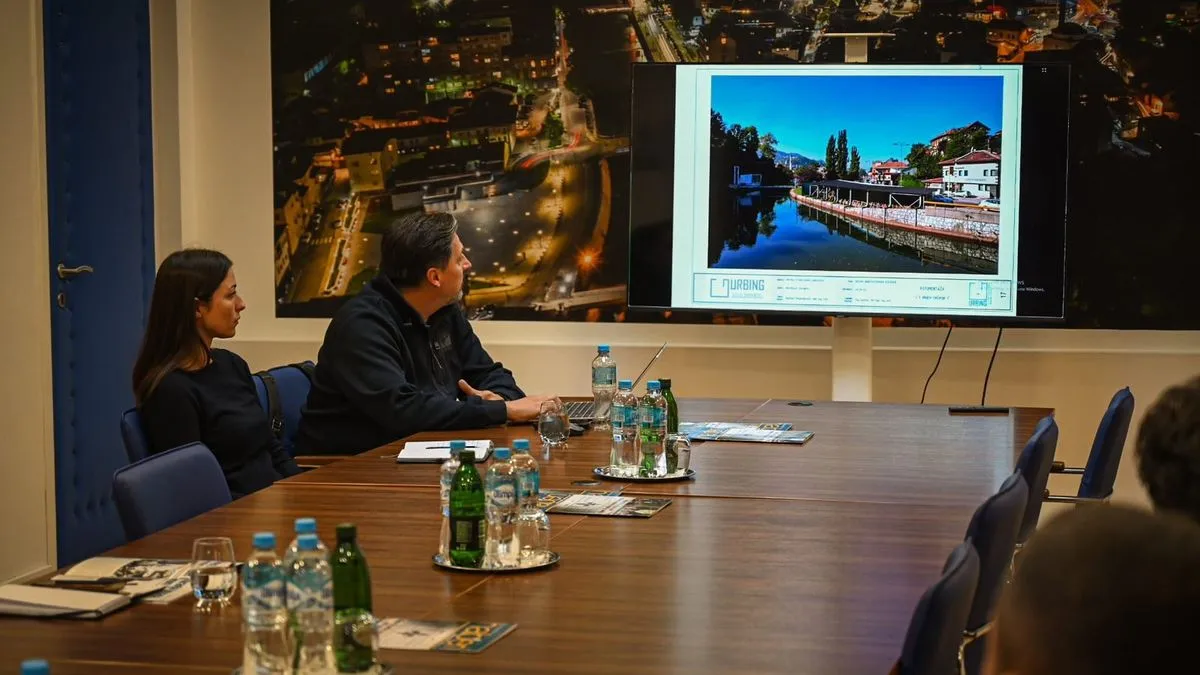 Isa-begova zavija, podignuta prije 1462. godine, bila je jedno od najstarijih duhovnih i humanitarnih središta Sarajeva...