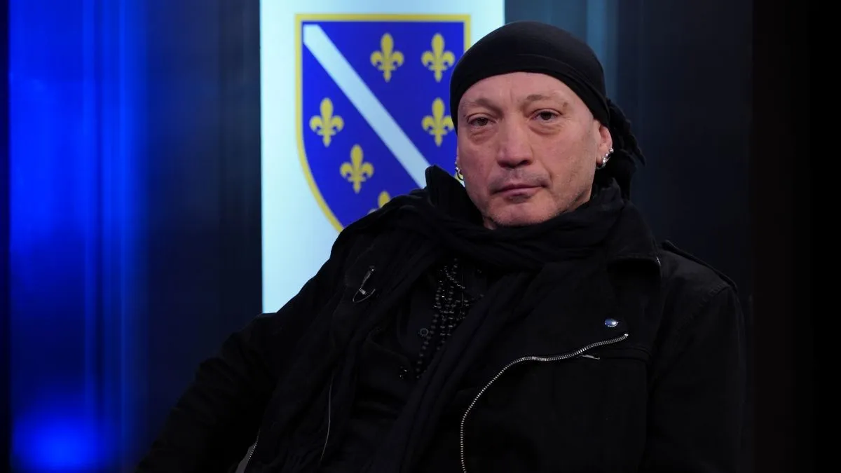 Bujak je naglasio kako se veoma malo zna o dalekim epohama naše prošlosti te da BiH nije od 25. septembra 1943.  