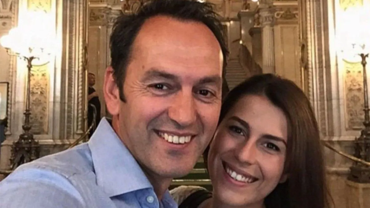 On se na društvenim mrežama oprostio od kćerke uz emotivnu poruku.