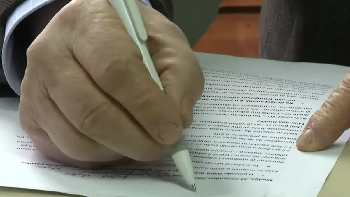 Asocijacija Krug 99 u povodu Dana državnosti poziva građane na jačanje svijesti o savremenim političkim i društvenim okolnostima.