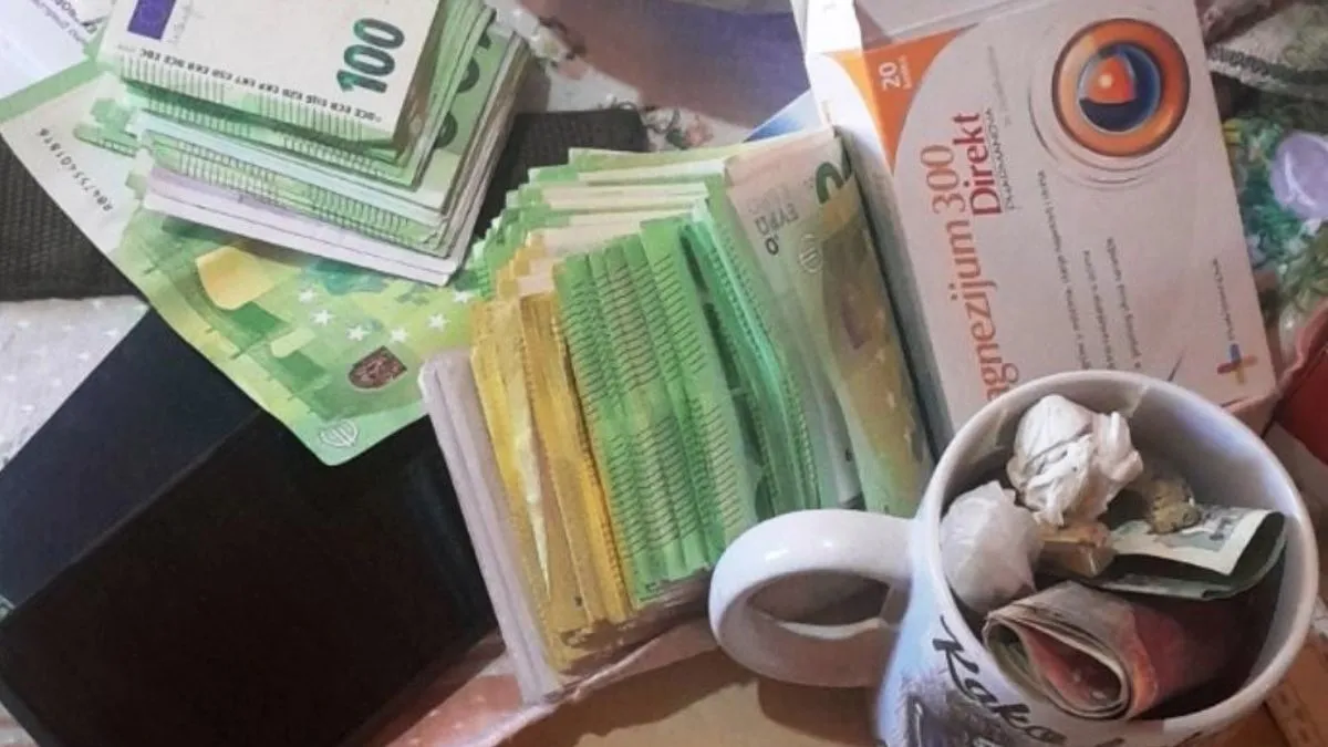 Izvršeno je pretresanje kuće, pomoćnih objekata, dvorišta i vozila koje koristi M.A.