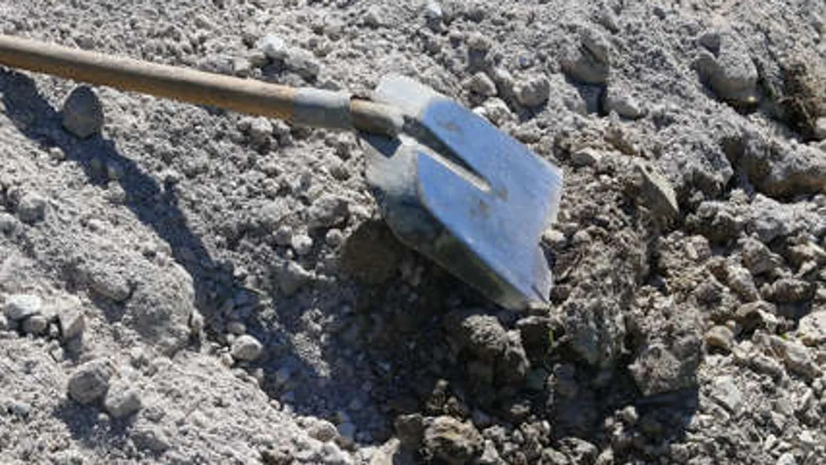 Žena je zadobila povrede u vidu preloma sljepoočne kosti i hematoma u predjelu stomaka zbog kojih je primljena na liječenje