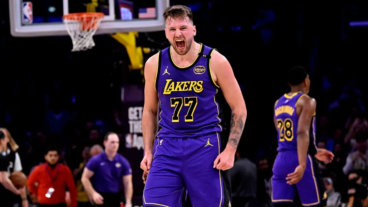 U NBA ligi sinoć su odigrane samo tri utakmice, ali su sve završene ubjedljivim pobjedama