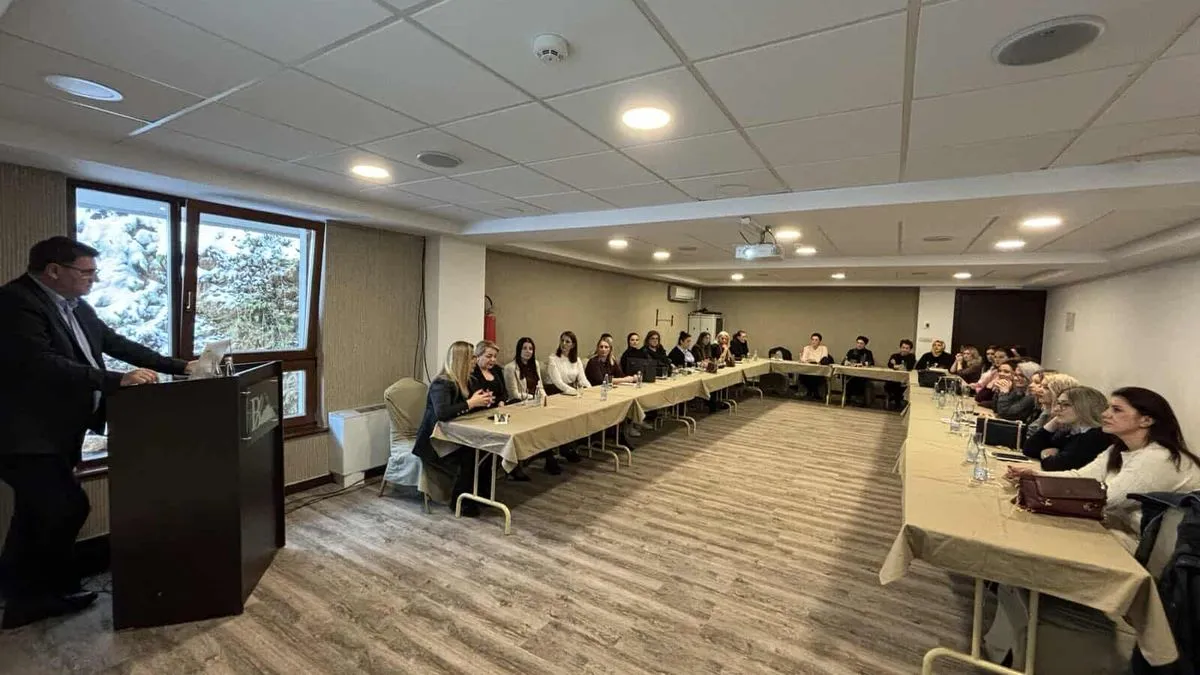 Ovom prilikom je zaključeno kako je jako bitna uloga žene u društveno političkom životu