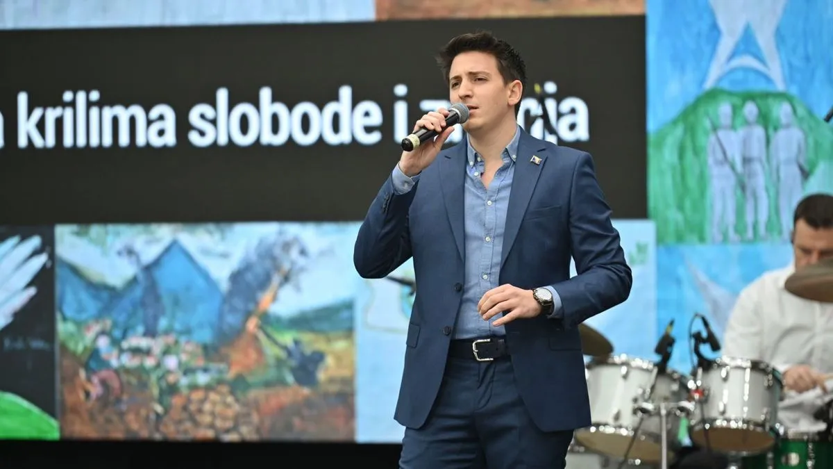 Učenici su satima uživali u raznovrsnom programu ispunjenom patriotskim pjesmama, emotivnim pričama i edukativnim historijskim sadržajima.