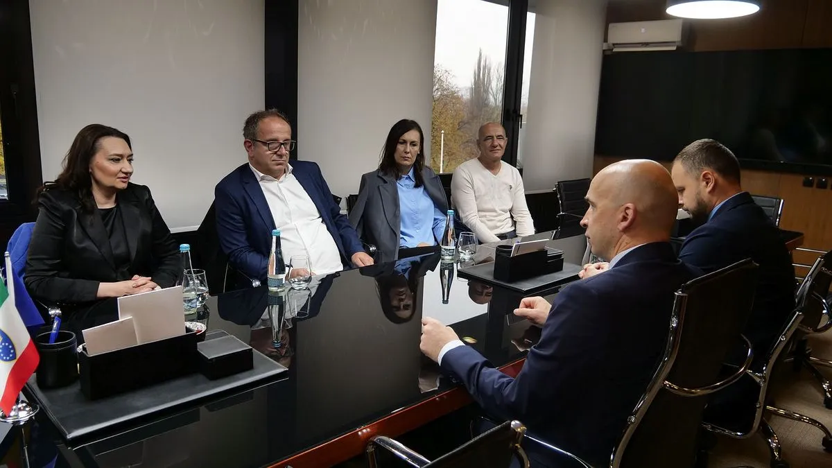 Premijer Pivić i ministar Šimunović primili predstavnike Udruženja 'Naše sunce' iz Visokog