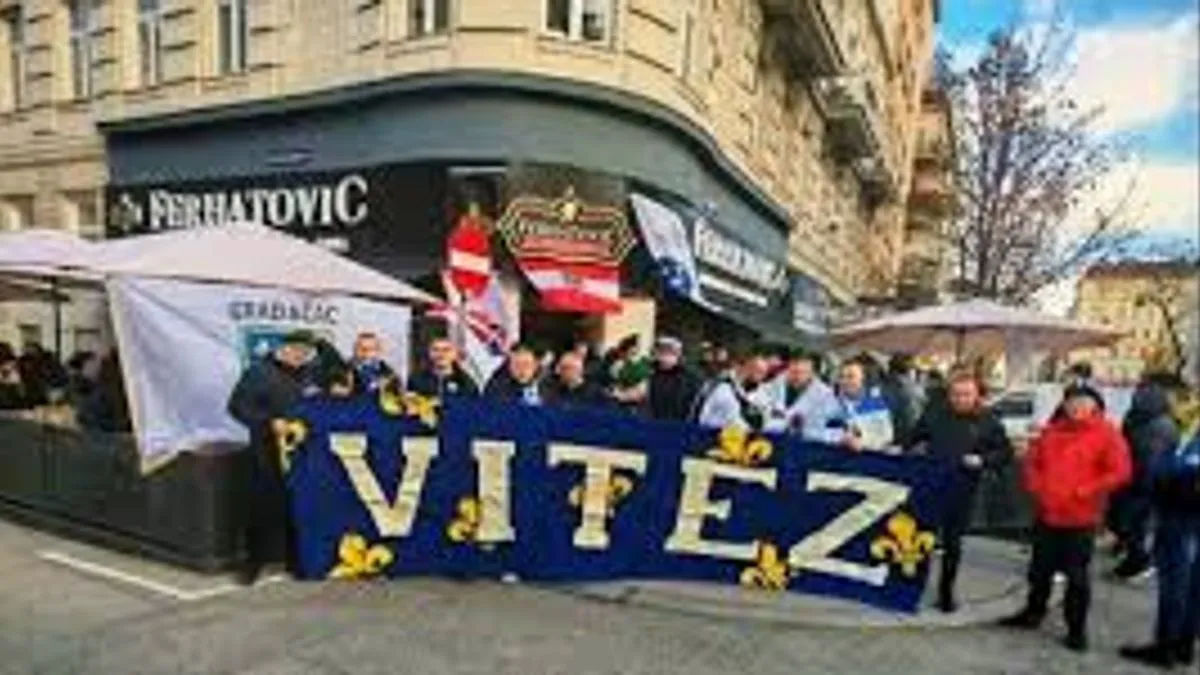 Neposredno prije odlučujuće utakmice, balkanski restoran postao navijačka zona