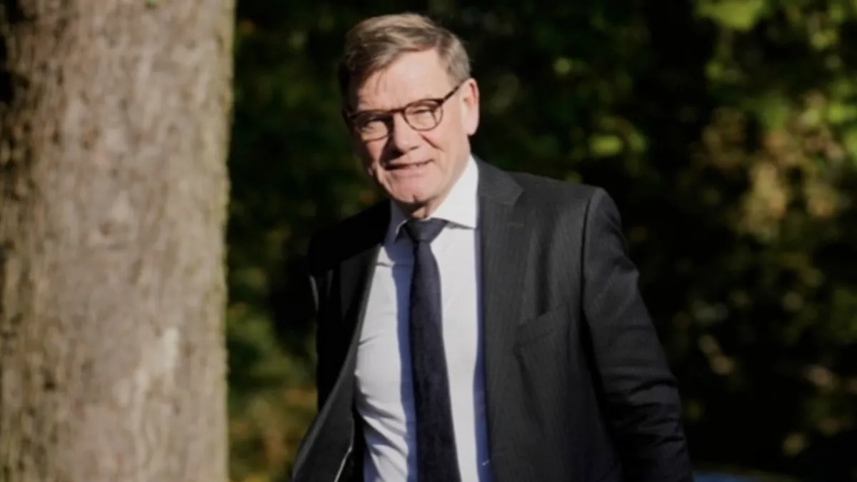 Prije sastanka, kako su najavili iz OHR-a, Schmidt i ministar Wadephul će dati izjavu za medije.