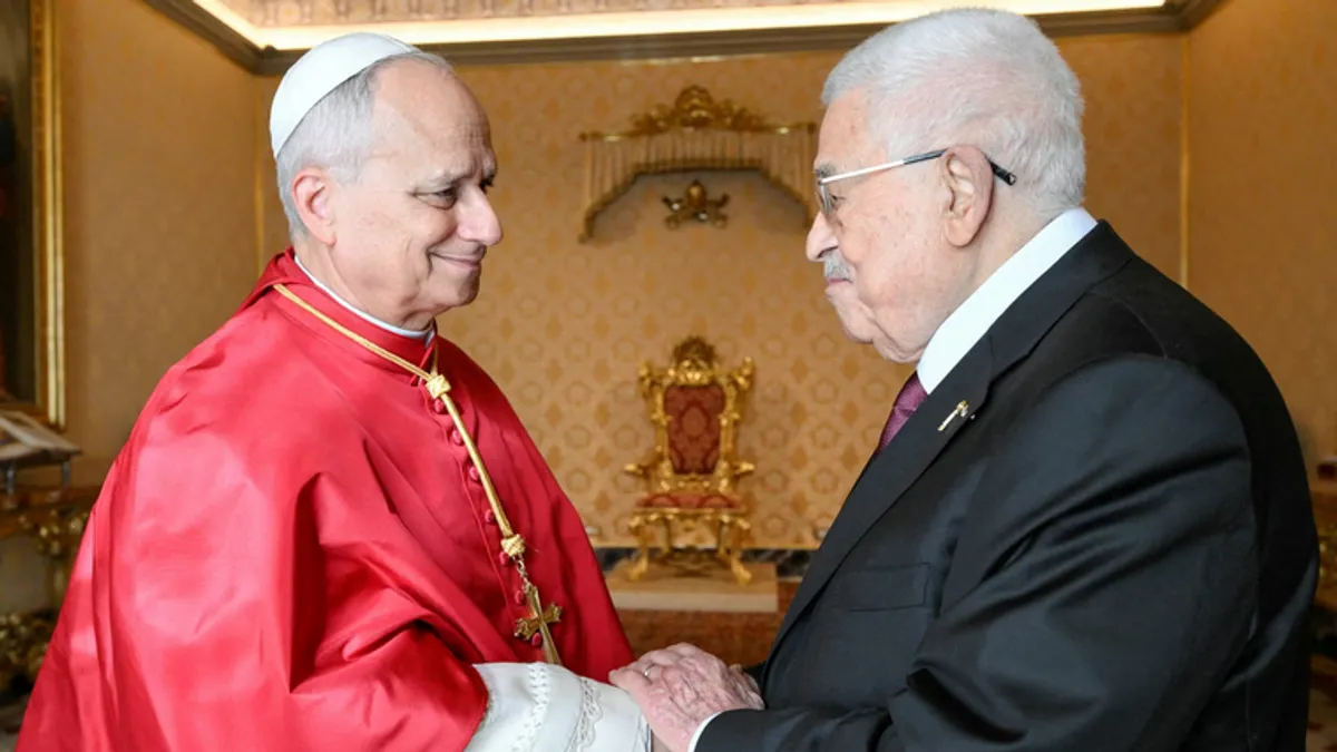 Palestinski predsjednik Mahmud Abbas sastao se s papom Lavom XIV u Vatikanu, objavili su Tiskovni ured Svete Stolice i palestinska novinska agencija Wafa.