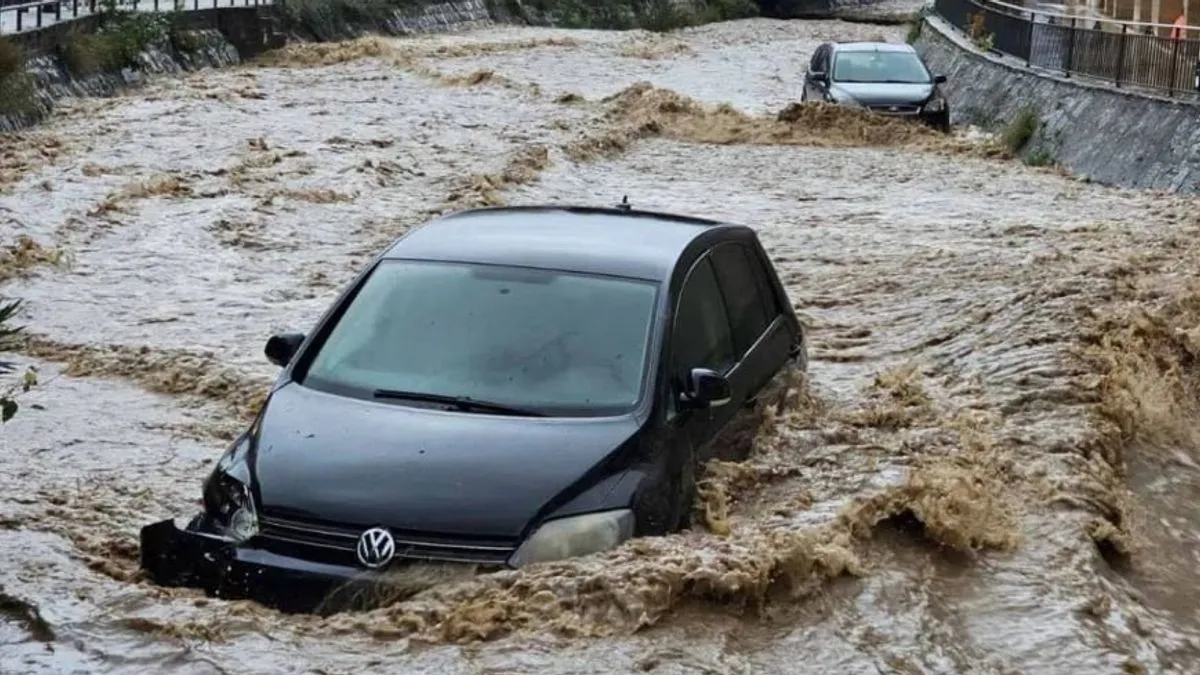 Posebno je ugrožena rijeka Grđevica, koja tokom većeg dijela godine presuši, ali je sinoć zbog obilnih kiša naglo narasla