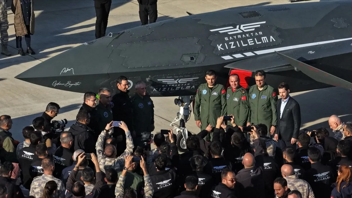 Prvi put u historiji turskog zrakoplovstva da je nacionalni avion ispalio domaću raketu zrak-zrak na zračni cilj