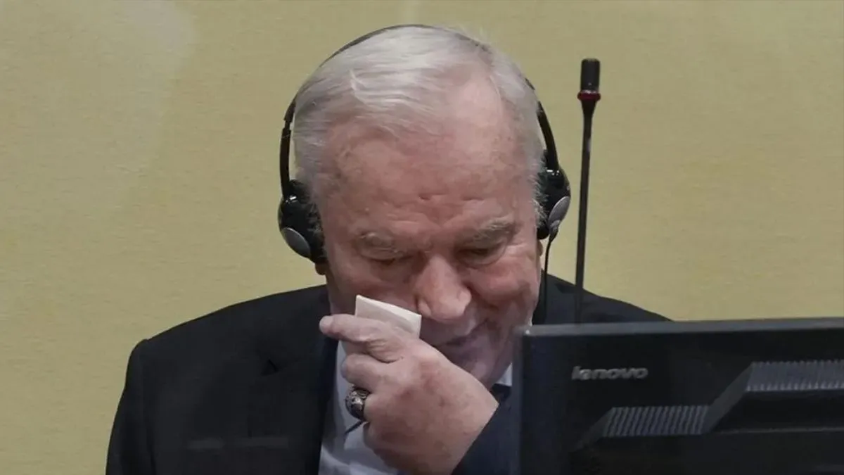 Mladić je tokom boravka u haškom pritvoru pretrpio najmanje dva moždana udara i imao je nekoliko operacija.