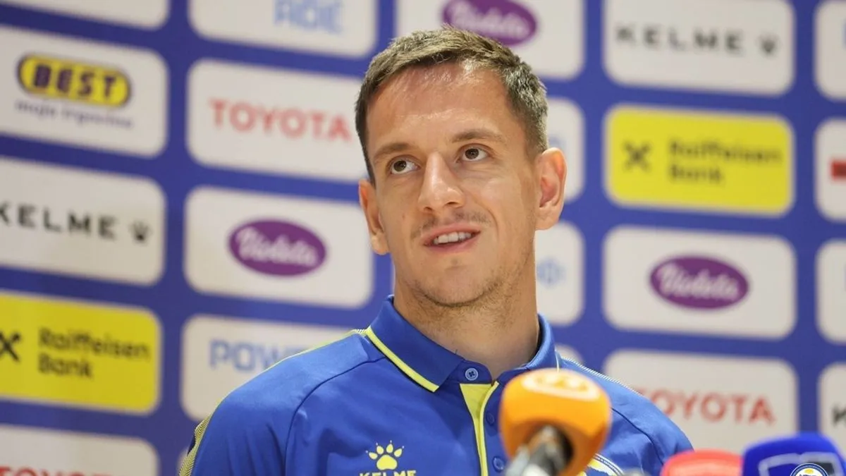 Danas su se novinarima obratili Amir Hadžiahmetović i Dario Šarić.