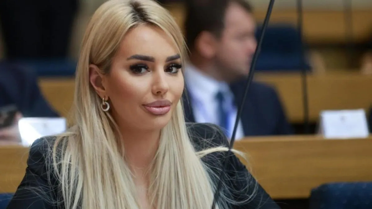 Vukanović od vlasnice salona za uljepšavanje očekuje da vrati mandat