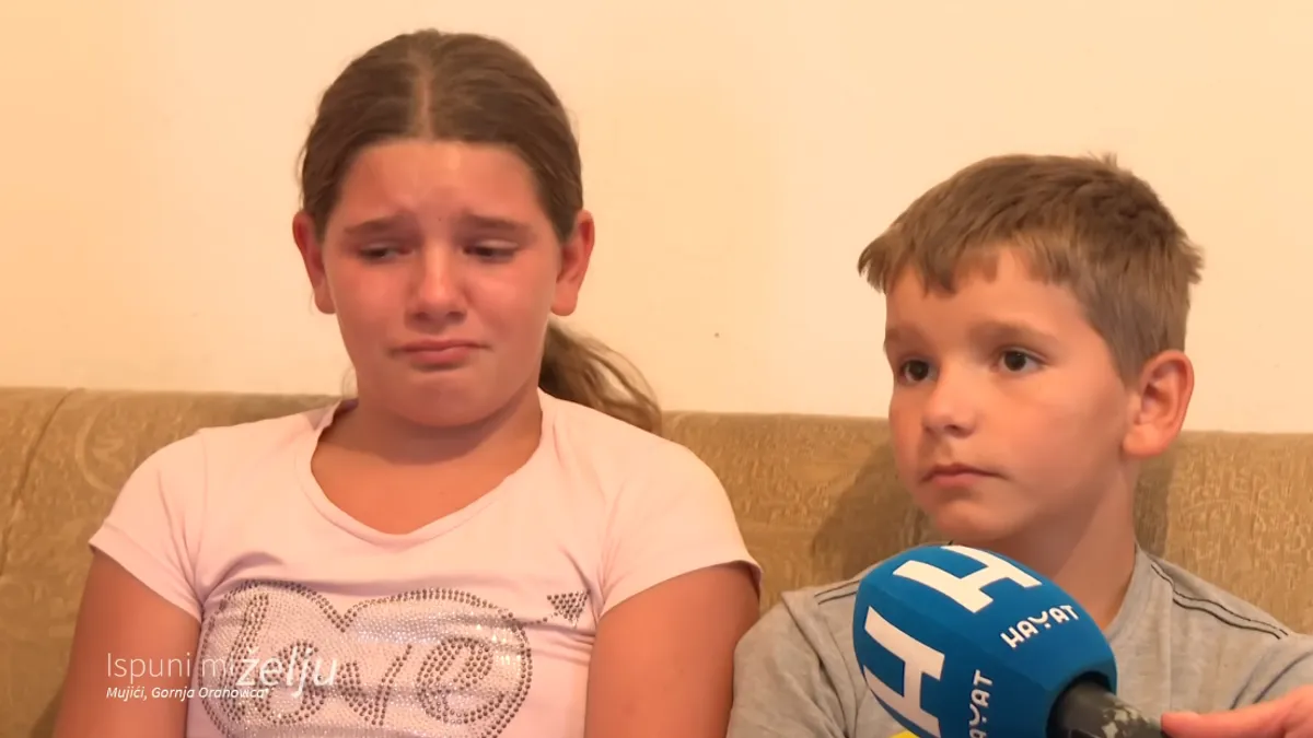  Najviše zaboli priča njihove srednje djevojčice koja se skoro svakog dana iz škole vraća uplakana. Plače jer joj se drugari rugaju.