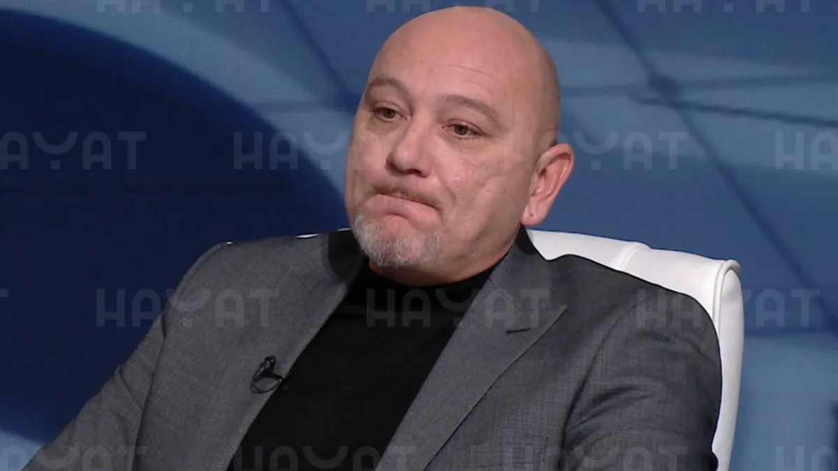 'Istraga sedmice' Hayat TV i njen urednik Avdo Avdić večeras su nastavili sa objavom  komunikacija pronađenih u izuzetom telefonu v.d. direktora FUP-a Vahidina Munjića.