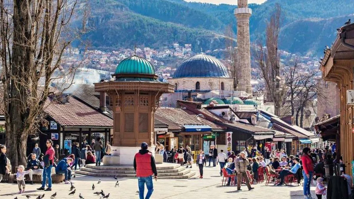 Što se tiče radne snage, BiH prema CIA-inim podacima iz 2024. ima 1,35 miliona radno sposobnih osoba, uključujući i zaposlene i nezaposlene