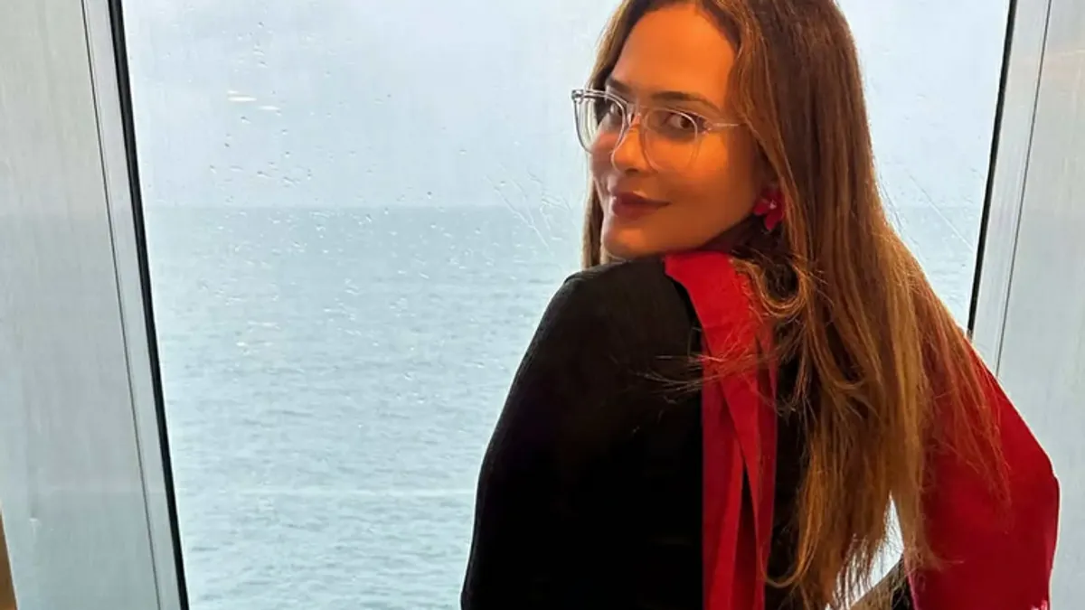 Poznata je po svojim provokativnim izjavama, samopouzdanju i načinu na koji ruši tabue o ženskoj seksualnosti i slobodi.