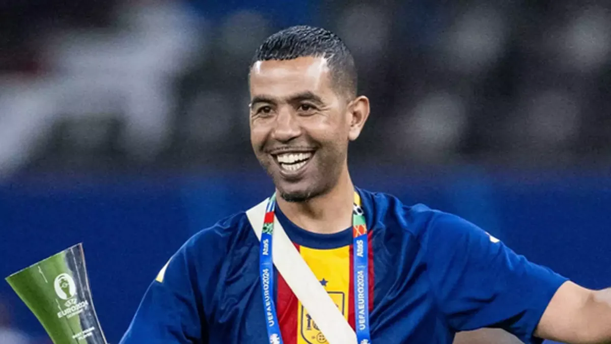 Yamal će imati maćehu stariju od njega samo 5 godina, otac Mounir objavio zaruke