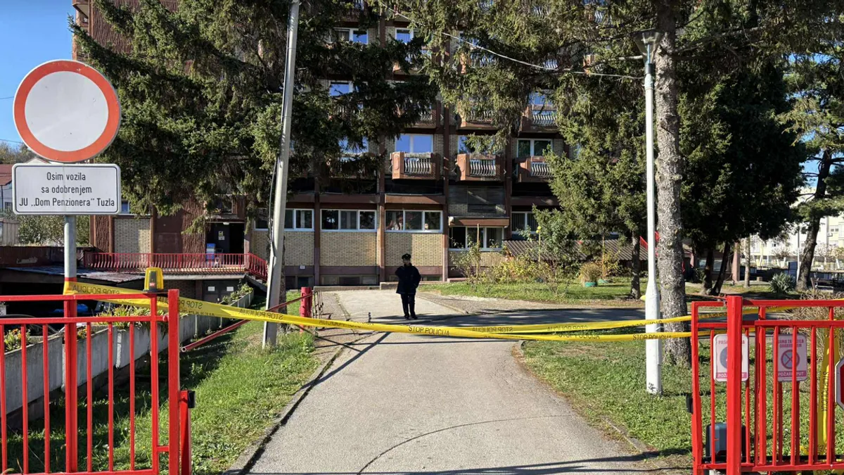 Objekat Ustanove je projektovan kao hotel 'B' kategorije sa svim potrebnim sadržajima 