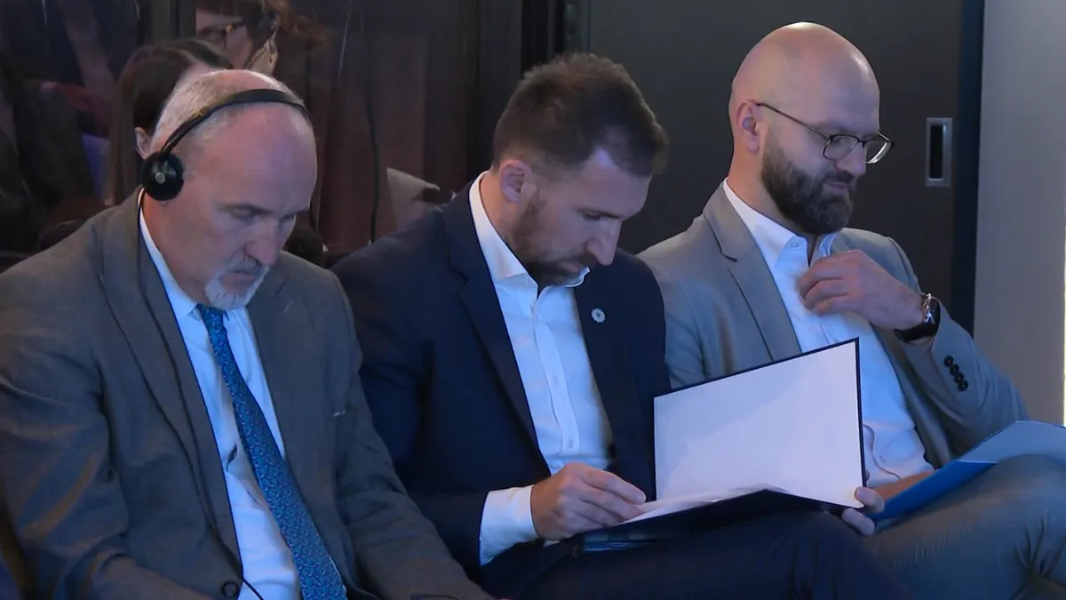 Odgovornost leži na svim nivoima društva, ocijenio je švicarski ambasador u BiH