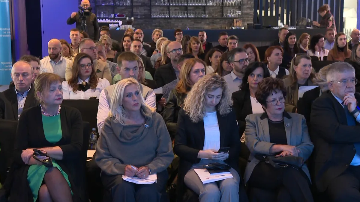 Odgovornost leži na svim nivoima društva, ocijenio je švicarski ambasador u BiH