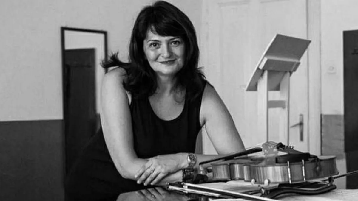 Neka ti je laka zemlja, Tanjo naša, naveli su iz Srednje muzičke škole Sarajevo