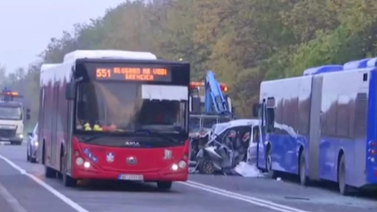 Prve fotografije sudara sa autobusom: Vozač poginuo, osmero povrijeđeno