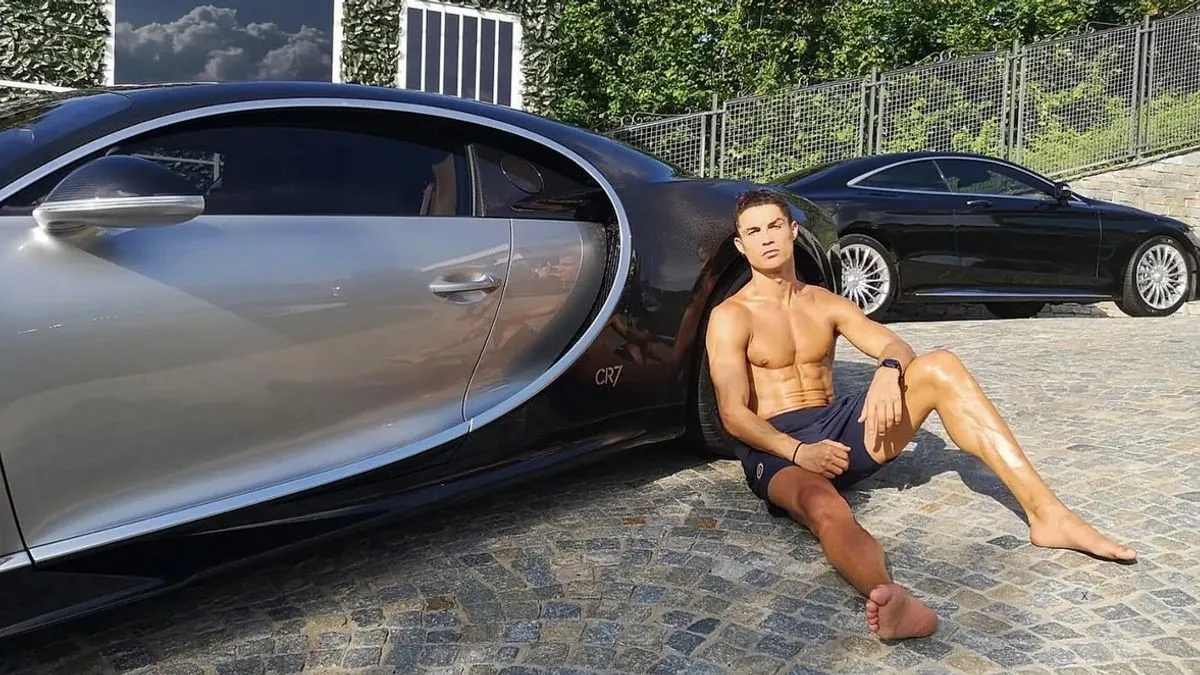 Zajedničko za gotovo sve njegove automobile jeste da su oni brzi i moćni te naravno skupi