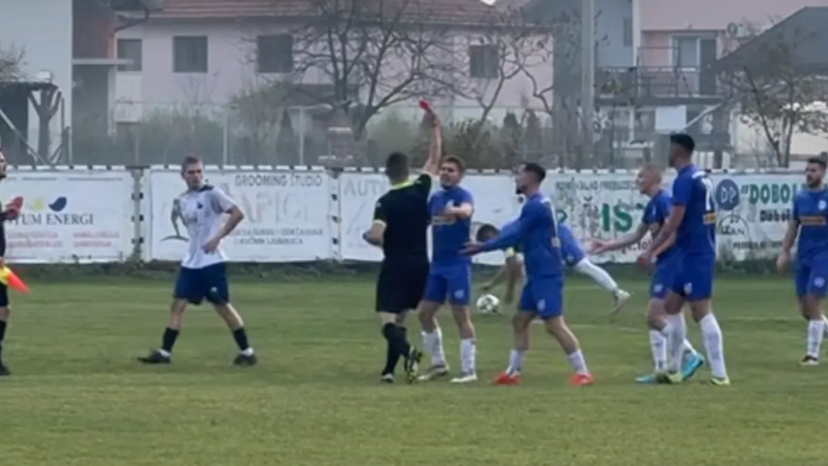 Susret je završio sa pobjedom Mladosti od 3:2, ali je cijela utakmica otišla u drugi plan događajem u 78. minuti 