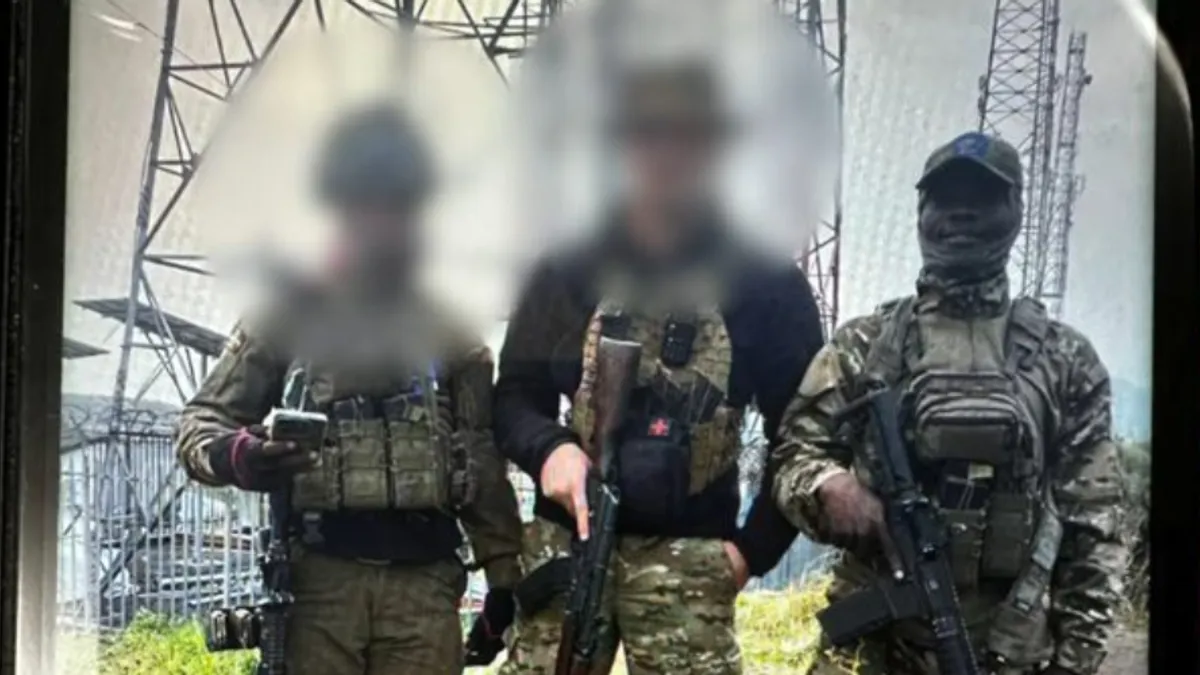 Krivičnim zakonom BiH zabranjeno je učešće na stranim ratištima, pridruživanje stranim vojnim i paravojnim formacijama koje djeluju van BiH