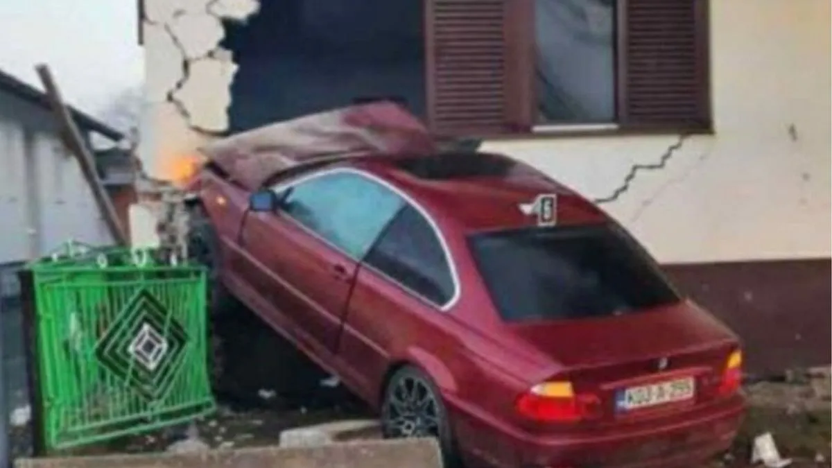 Vozač je, prema prvim informacijama, u ovoj nesreći zadobio lakše tjelesne povrede